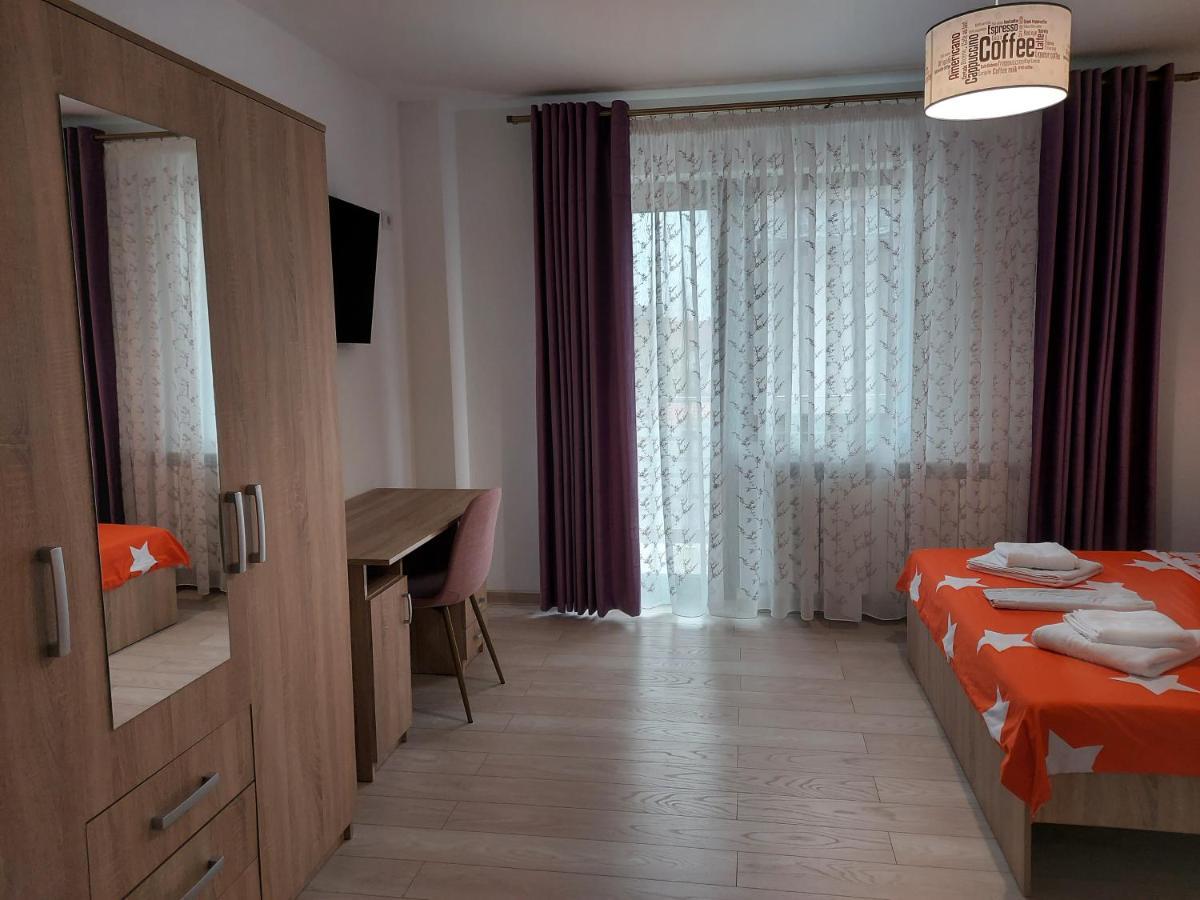 Apartamento Bya Brown Valea Lupului  Exterior foto